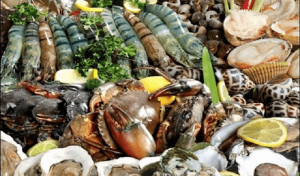 Combo hải sản thập cẩm: 5- 6 người ăn 1150k siêu “hot” tại Hải sản Nguyên Anh